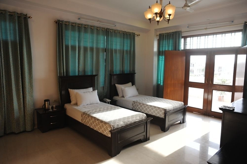 Raj Regency Hotel Jaipur Eksteriør billede