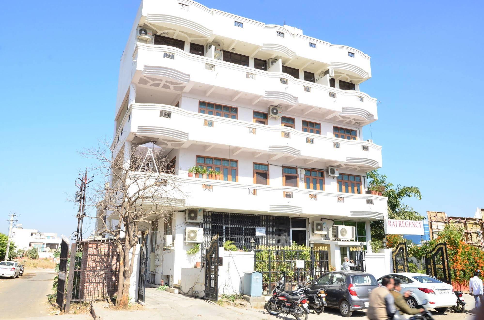 Raj Regency Hotel Jaipur Eksteriør billede