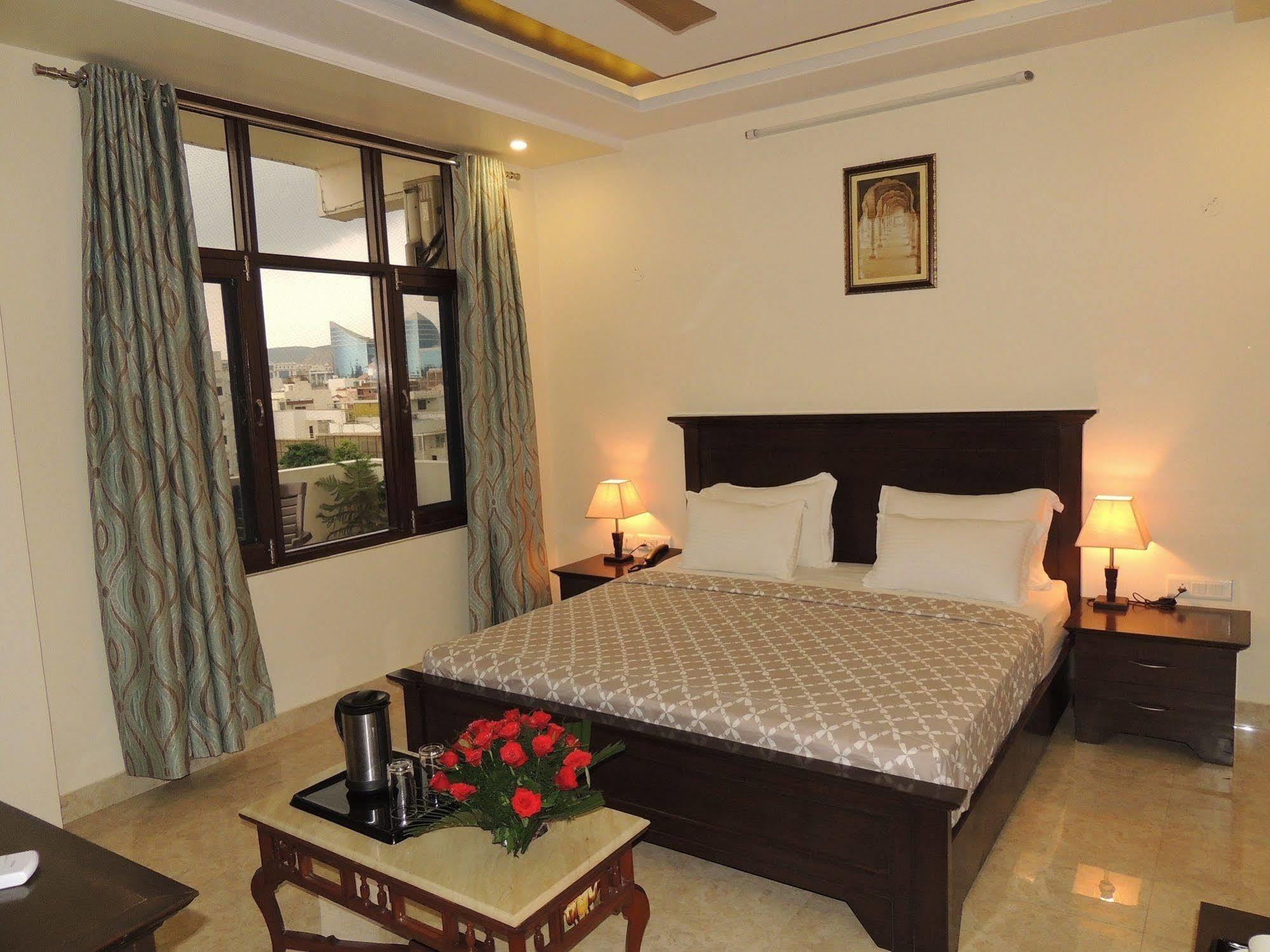 Raj Regency Hotel Jaipur Eksteriør billede