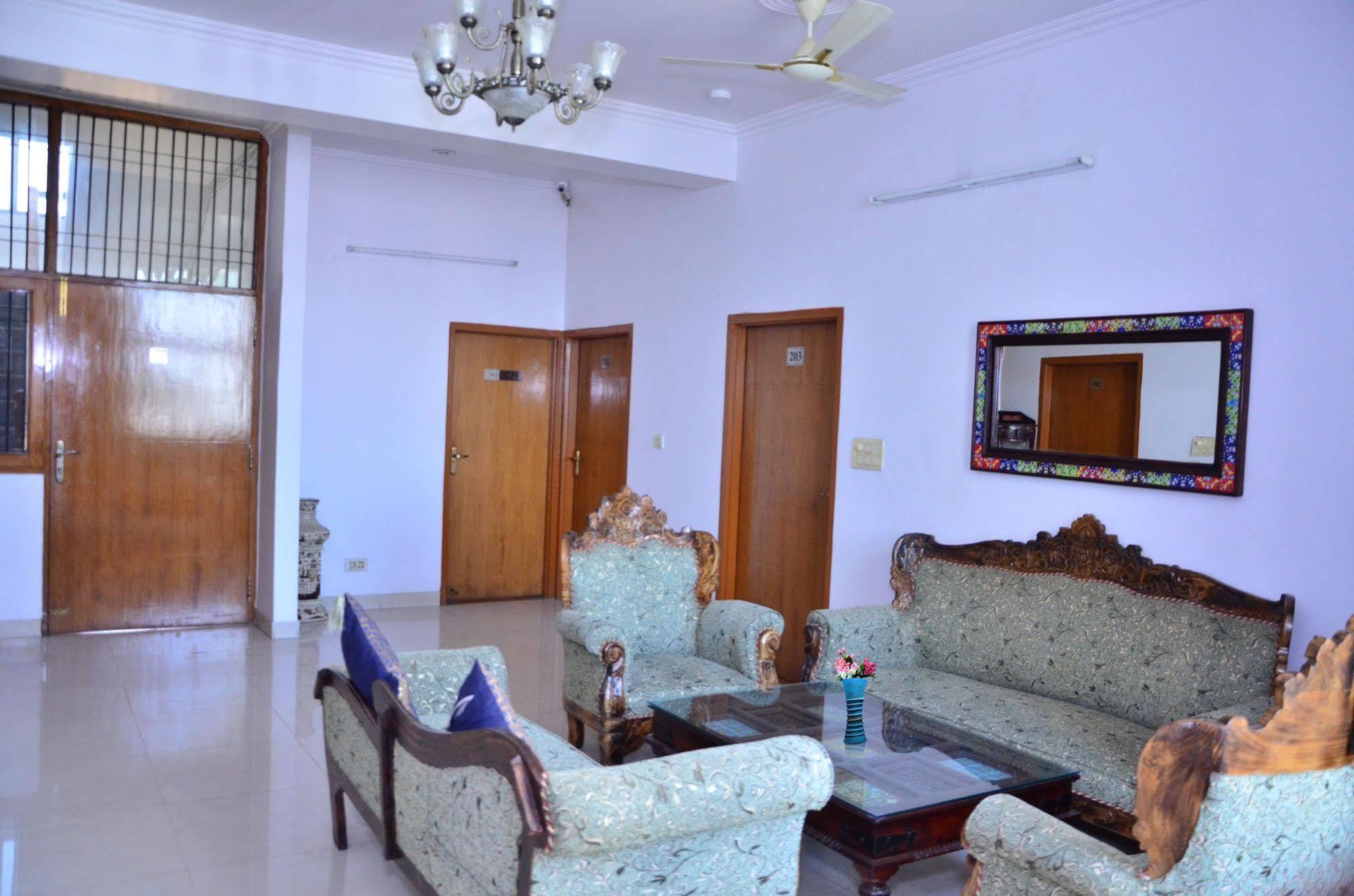 Raj Regency Hotel Jaipur Eksteriør billede