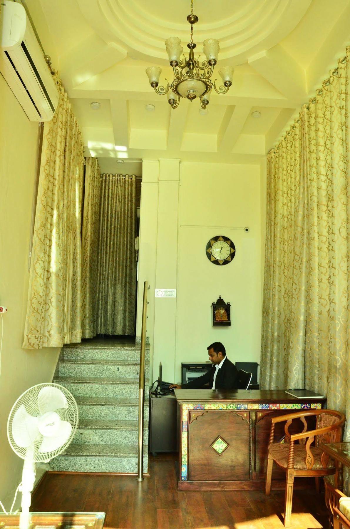 Raj Regency Hotel Jaipur Eksteriør billede
