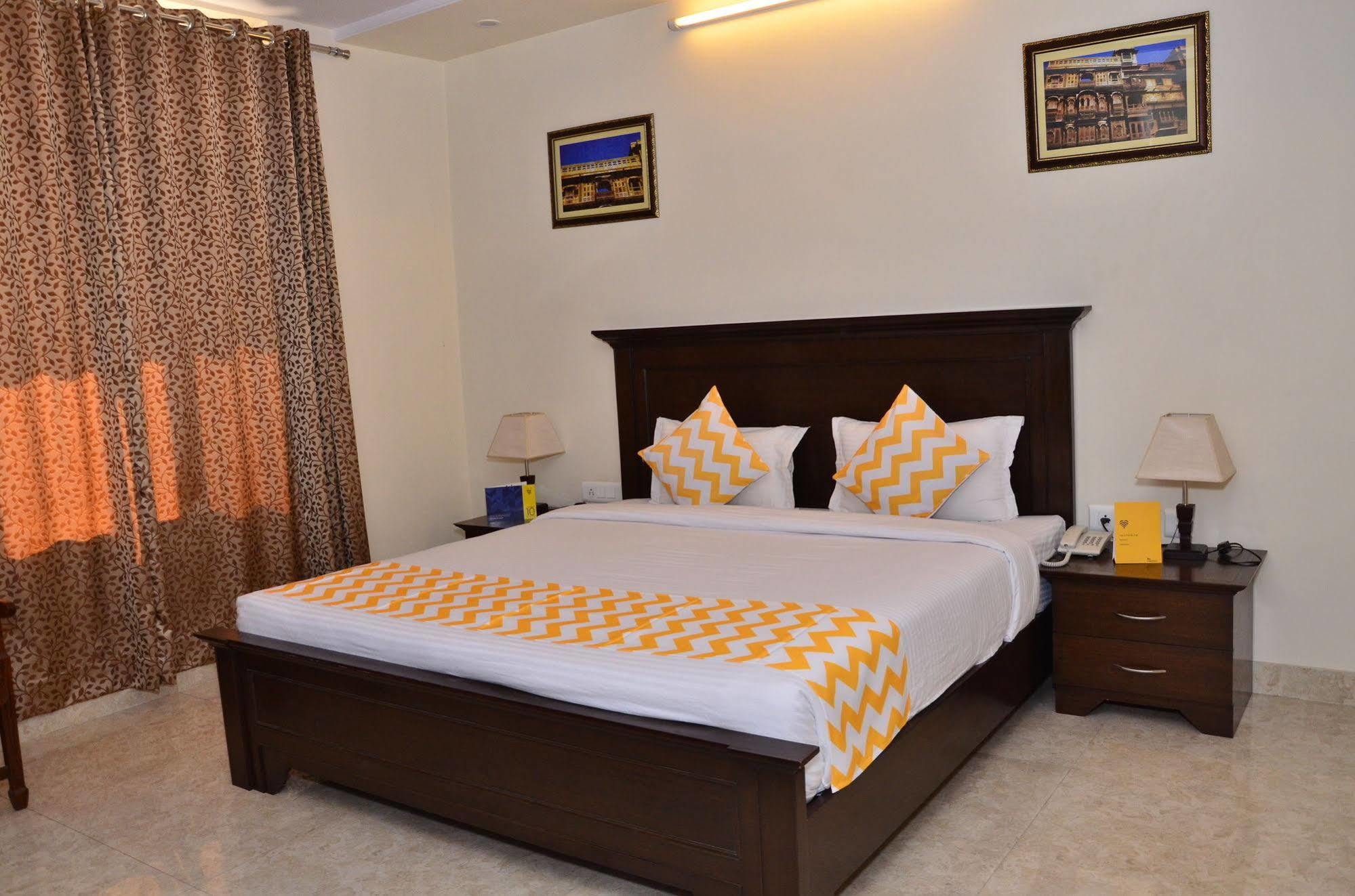 Raj Regency Hotel Jaipur Eksteriør billede