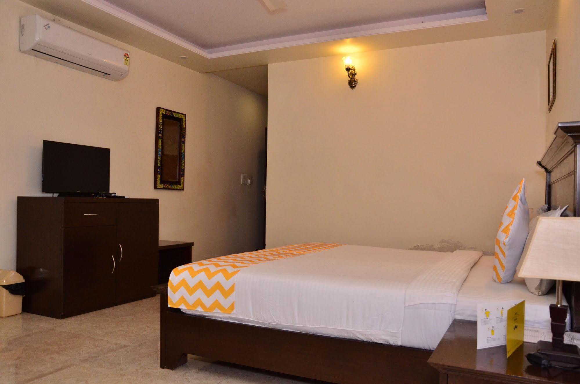 Raj Regency Hotel Jaipur Eksteriør billede
